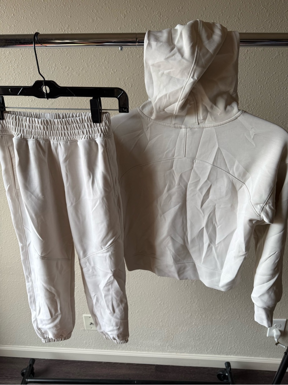 Danskin Girls White Active Crop Top